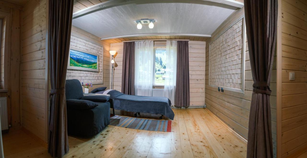 Krokus House Verkhovijna Eksteriør bilde